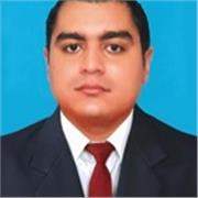 Soy historiador empírico, capacitado para enseñar esta extraordinaria materia